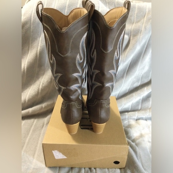 IDIFU IN2 Cowgirl Western Boots Mid Calf Chunky Low Heel Pointed Toe Size 7.5 - Picture 4 of 12